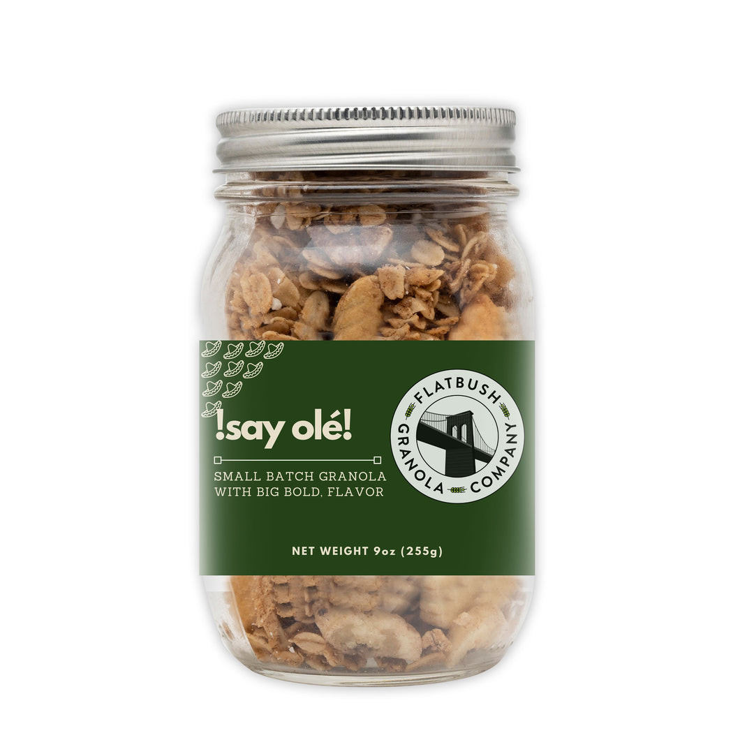 Say Olé: Crunchy Gluten-free Granola Mix with Bananas, Peanuts and Coconut (jar)